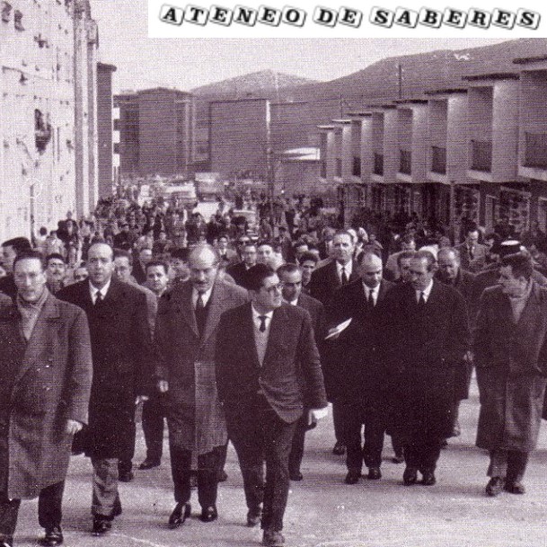 M. Martín y E. Lozano - Barriada de ´las 600´ (Puertollano)
